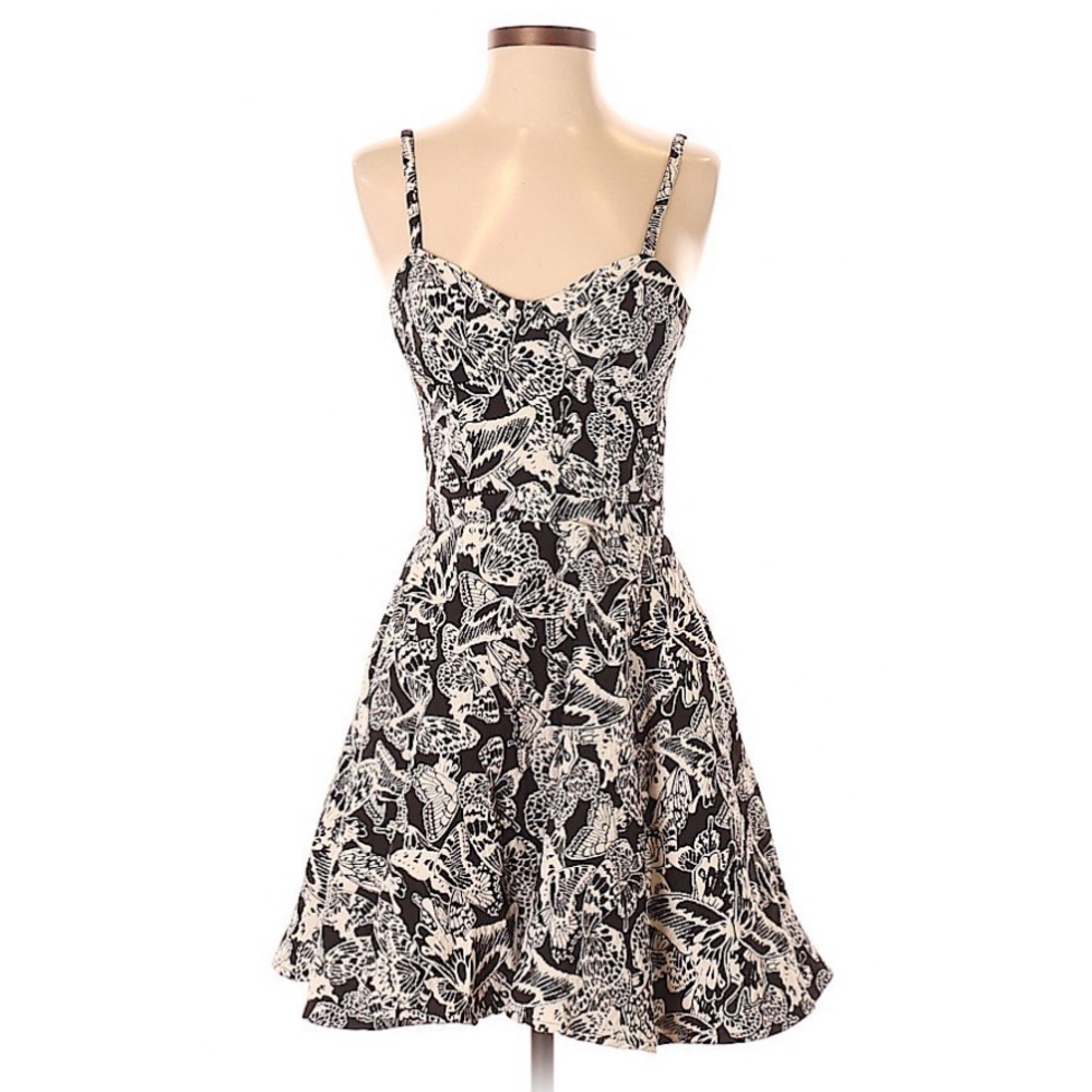 Sam Edelman NWT Size 4 Cocktail Dress MSRP $169